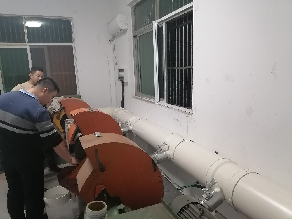 除尘器配套砂轮抛光粉尘网络